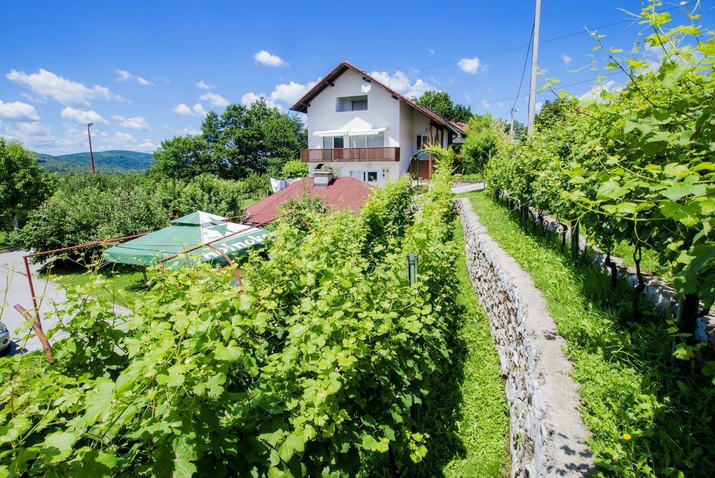 Apartment Bastaja Slunj Luaran gambar